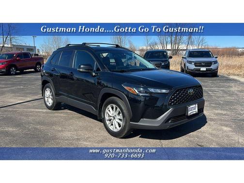 2022 Toyota Corolla Cross LE