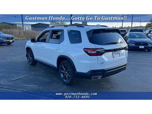2025 Honda Pilot Sport