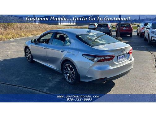 2024 Toyota Camry Hybrid XLE