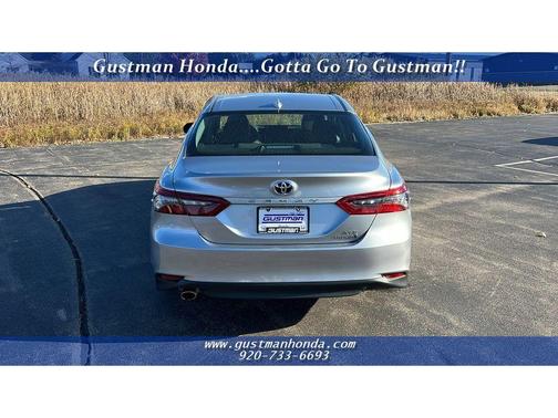 2024 Toyota Camry Hybrid XLE