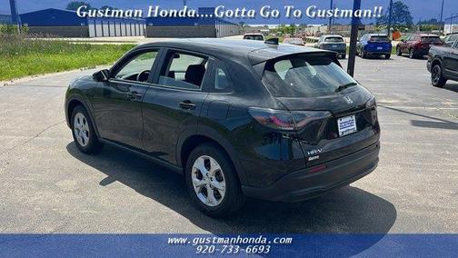 Crystal Black Pearl 2025 Honda HR-V LX