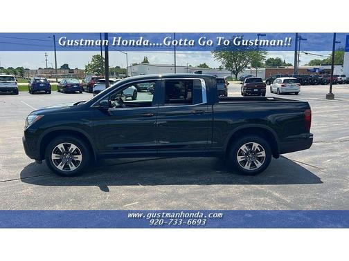 Crystal Black Pearl 2017 Honda Ridgeline RTL
