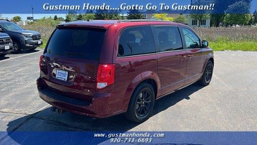 Octane Red Pearlcoat 2020 Dodge Grand Caravan SE
