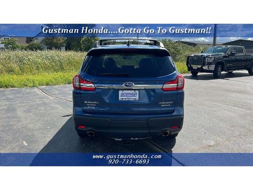 2022 Subaru Ascent Limited 8-Passenger