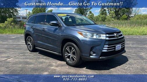 Shoreline Blue Pearl 2018 Toyota Highlander LE Plus