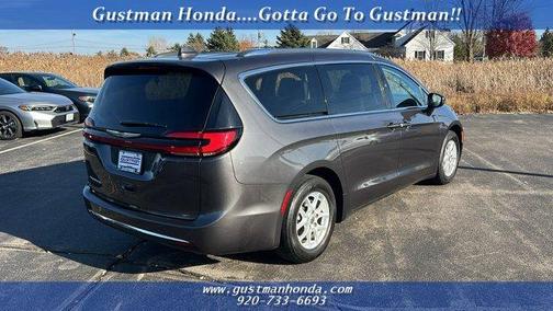 2021 Chrysler Pacifica Touring-L