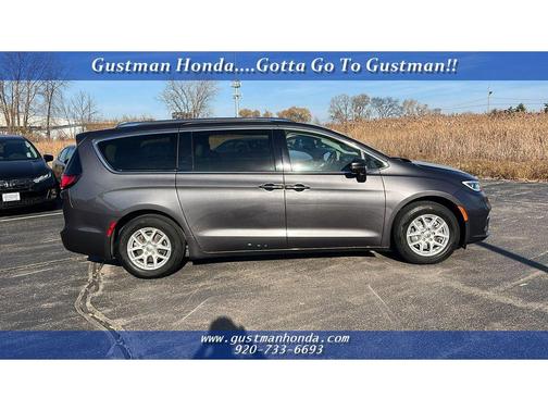 2021 Chrysler Pacifica Touring-L