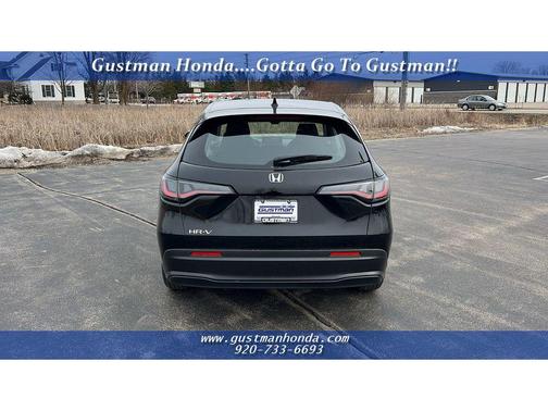 Crystal Black Pearl 2025 Honda HR-V LX