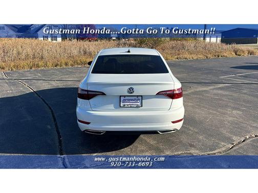 2020 Volkswagen Jetta 1.4T R-Line