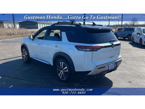 2024 Nissan Pathfinder Platinum