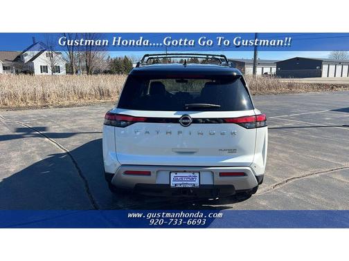 2024 Nissan Pathfinder Platinum