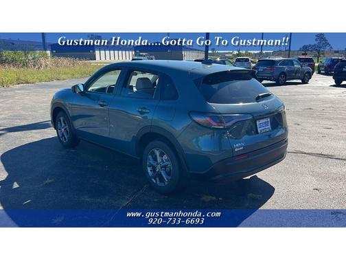 Pearl 2027 Honda HR-V LX