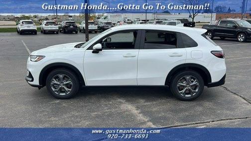 Platinum White 2027 Honda HR-V LX