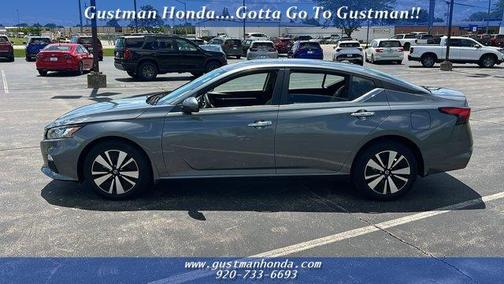 Gun Metallic 2021 Nissan Altima 2.5 SV