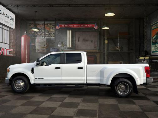Oxford White 2022 Ford F-350 XL
