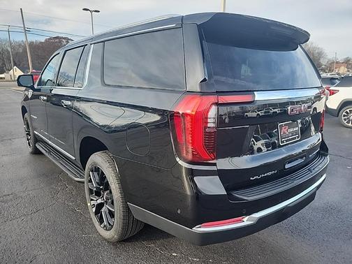 2026 GMC Yukon XL 4WD Elevation