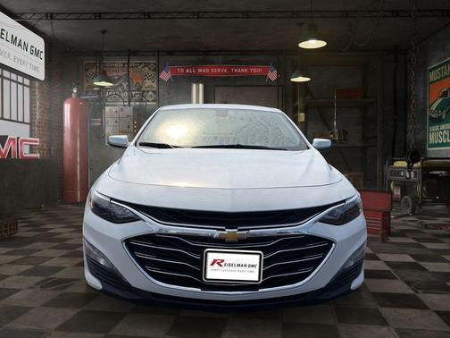 2022 Chevrolet Malibu LT