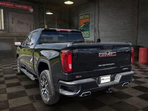Onyx Black 2021 GMC Sierra 1500 AT4