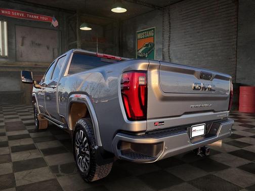 2025 GMC Sierra 2500 Denali Ultimate