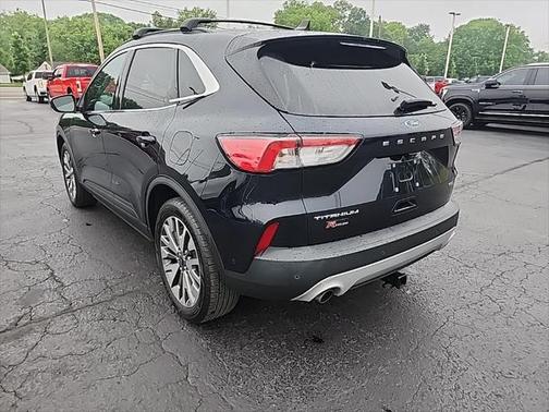 2021 Ford Escape Titanium