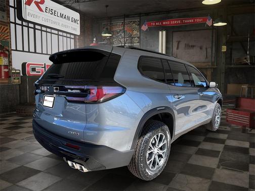 2026 GMC Acadia AT4 AWD
