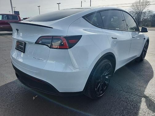 2021 Tesla Model Y Long Range Dual Motor All-Wheel Drive