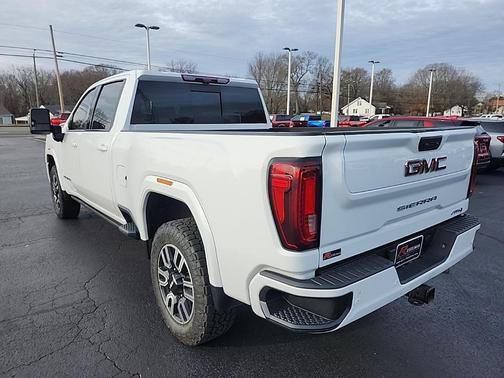 2023 GMC Sierra 2500 AT4