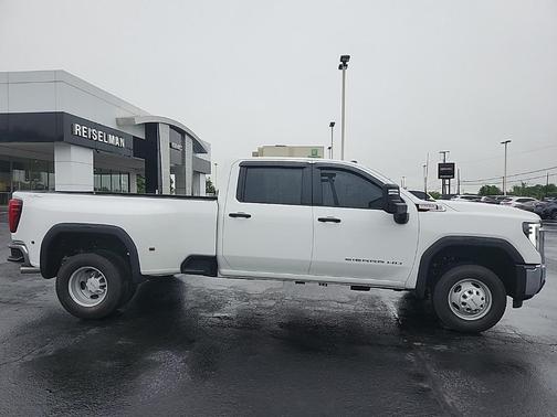 2025 GMC Sierra 3500 Base