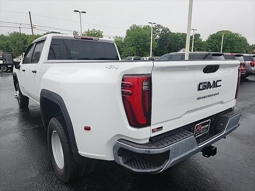 2025 GMC Sierra 3500 Base