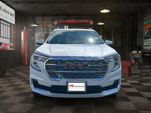White Frost Tricoat 2023 GMC Terrain Denali