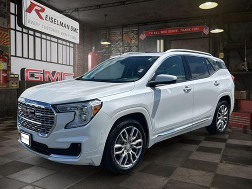 White Frost Tricoat 2023 GMC Terrain Denali