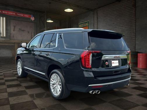 Onyx Black 2024 GMC Yukon Denali