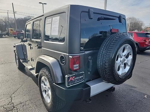 2014 Jeep Wrangler Unlimited Sahara