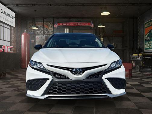 Midnight Black Metallic 2021 Toyota Camry XSE