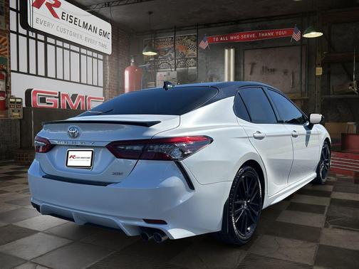 Midnight Black Metallic 2021 Toyota Camry XSE
