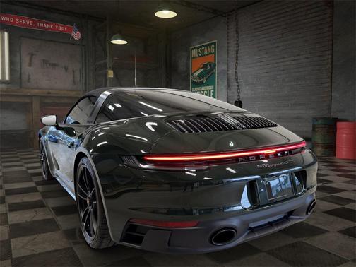 2024 Porsche 911 Targa 4 GTS