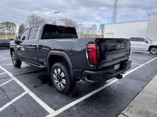 2024 GMC Sierra 2500 Denali