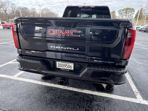 2024 GMC Sierra 2500 Denali
