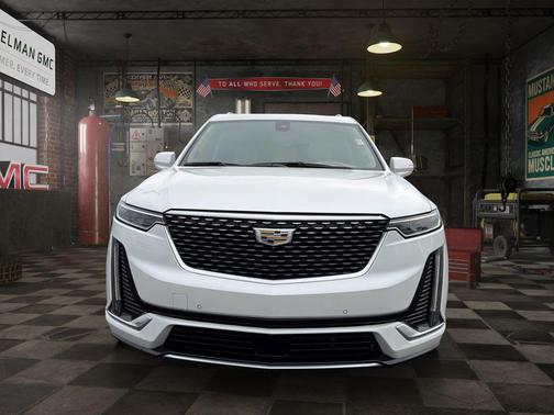 Crystal White Tricoat 2021 Cadillac XT6 Premium Luxury FWD
