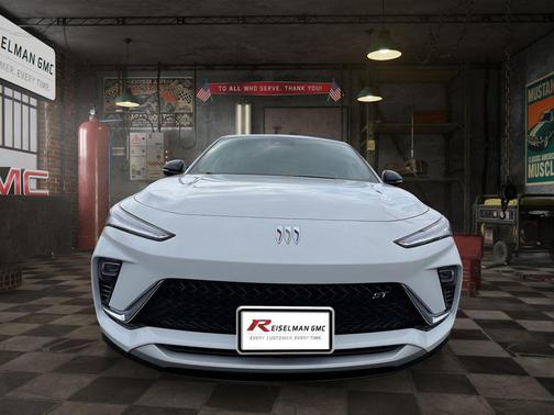 2025 Buick Envista Sport Touring FWD