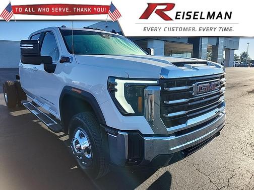2026 GMC Sierra 3500 SLE
