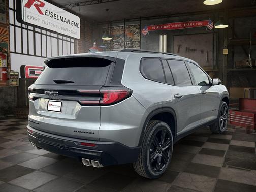 2026 GMC Acadia Elevation AWD
