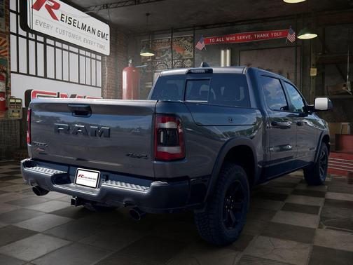 Granite Crystal Metallic Clearcoat 2023 RAM 1500 Rebel