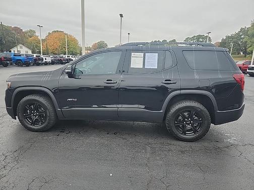 2021 GMC Acadia AWD AT4