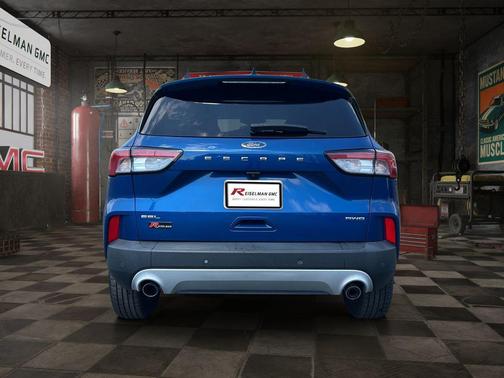 Blue Metallic 2022 Ford Escape SEL