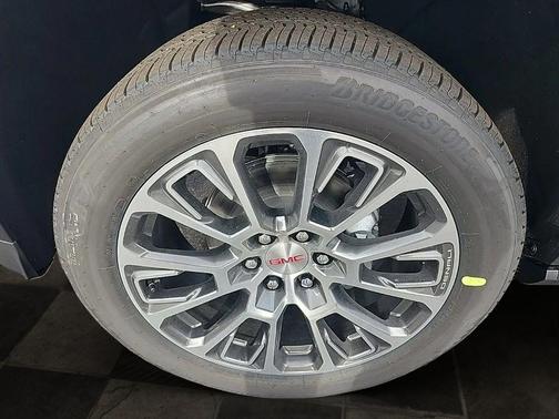 Titanium Rush Metallic 2026 GMC Yukon XL Denali