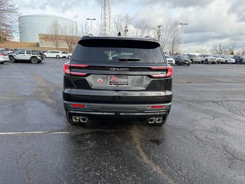 2026 GMC Acadia AT4 AWD