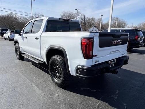 2023 GMC Sierra 1500 AT4X