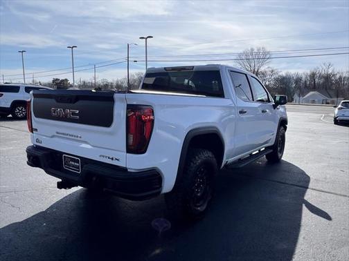 2023 GMC Sierra 1500 AT4X