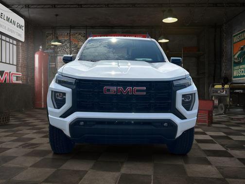 Summit White 2026 GMC Canyon Elevation